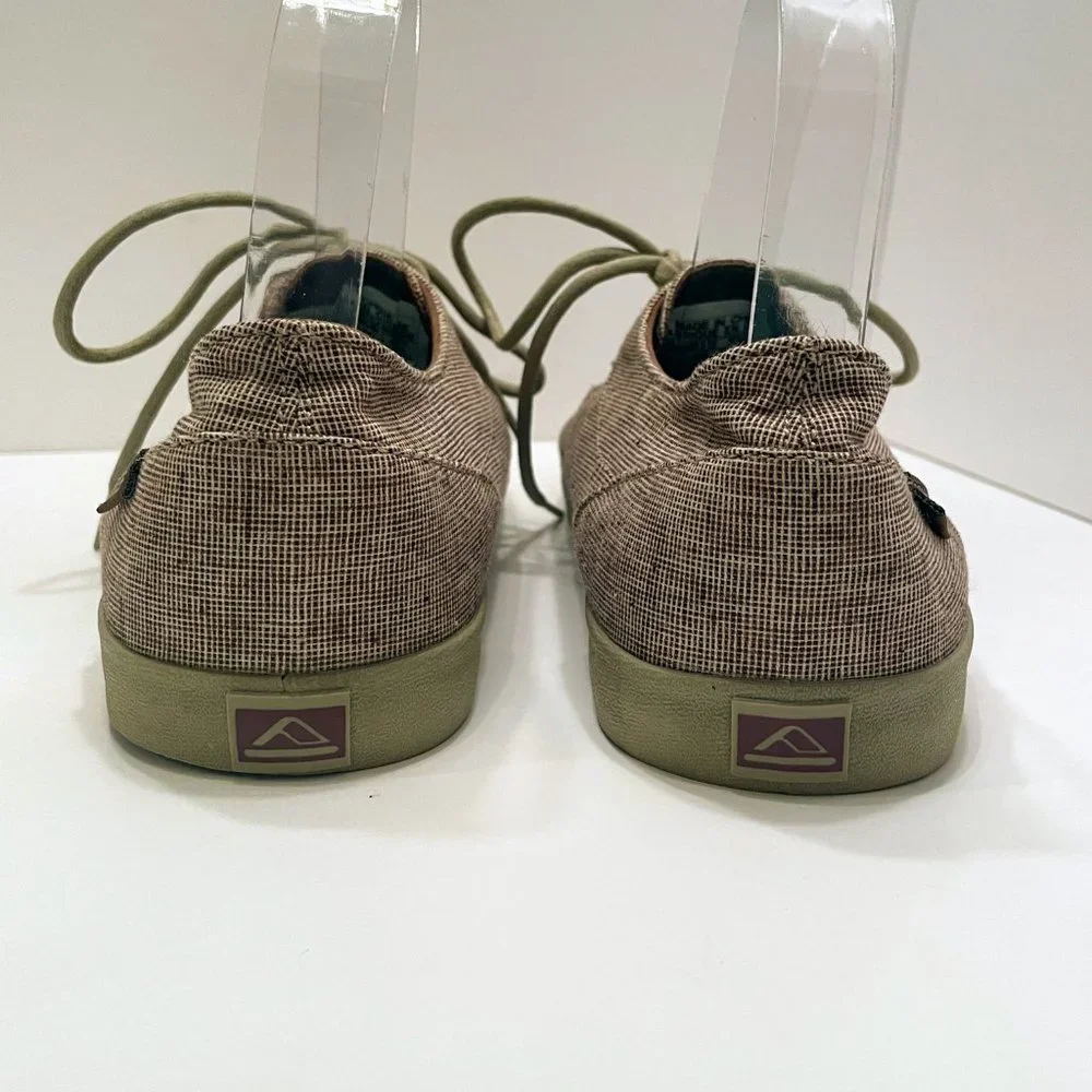Reef Deck Hand 2 TX Style# RF003342 Brown/Cream Lace Up Sneaker Shoes Size: 8